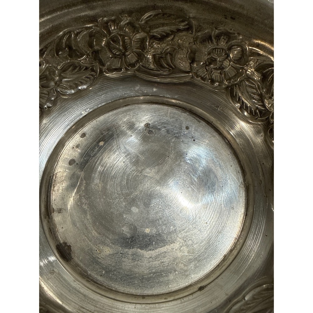 Vintage Silver Tone Embossed Floral Metal Bowl Made in India‎ Decorative 6 Inch - Picture 2 of 8